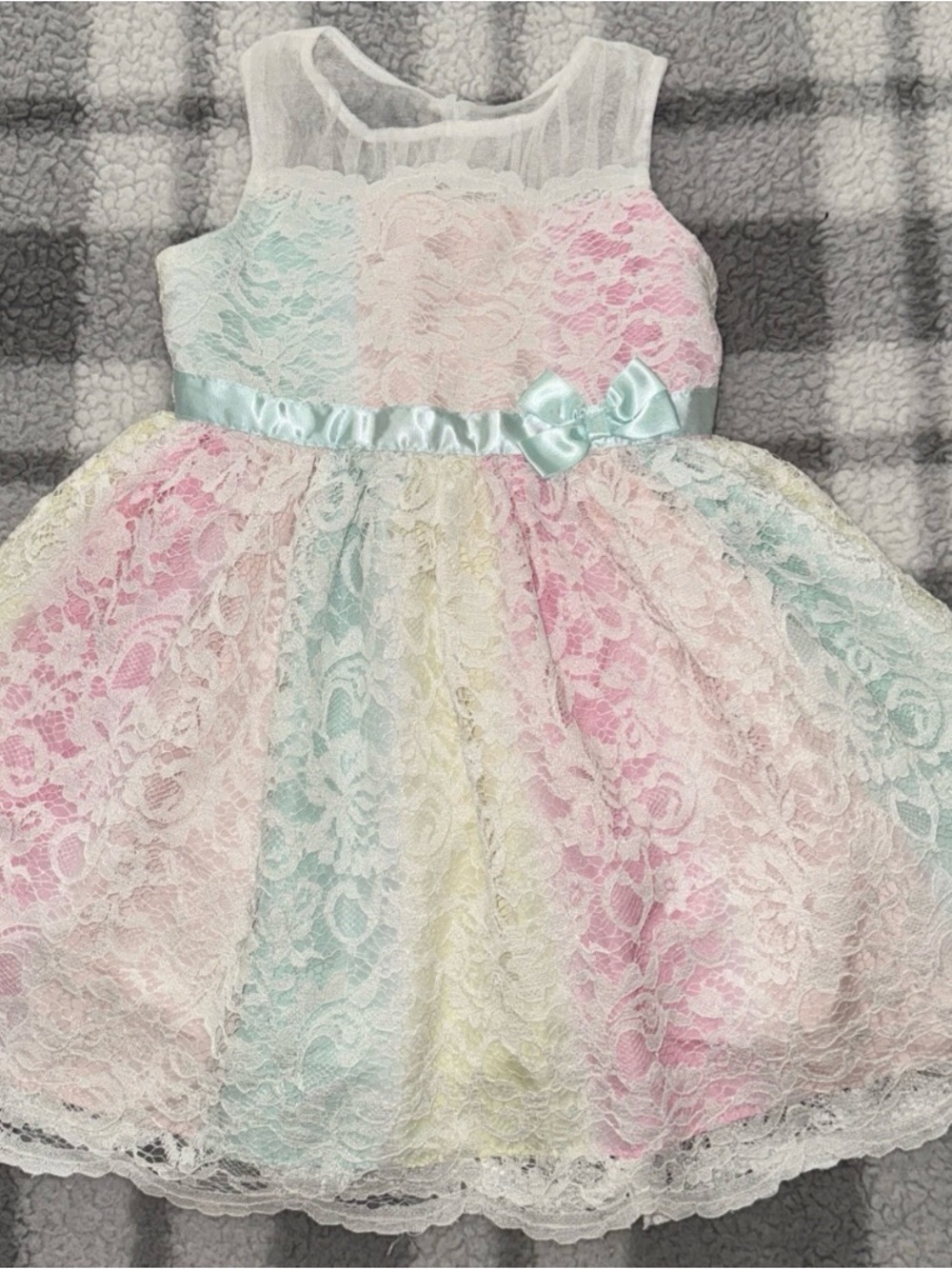 Jona Michelle Girl's lace Dress size 4T